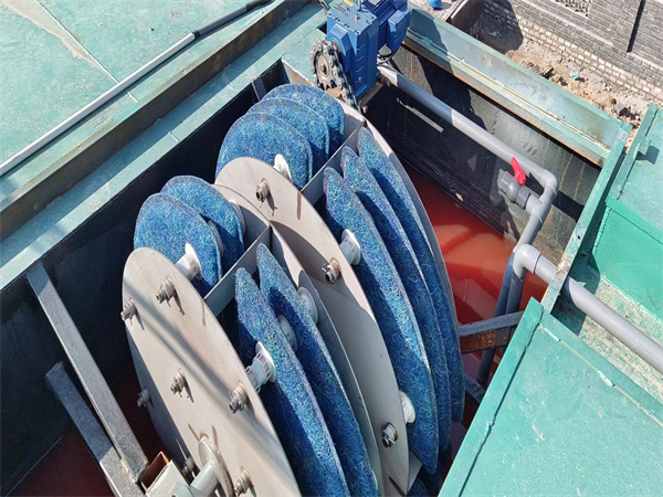 纖維轉(zhuǎn)盤過濾機(jī)